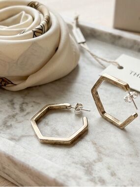 Geometric Hexagon Hoop Earrings in Brushed Gold pre-owned gold
